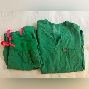 Green Figs Scrub Set